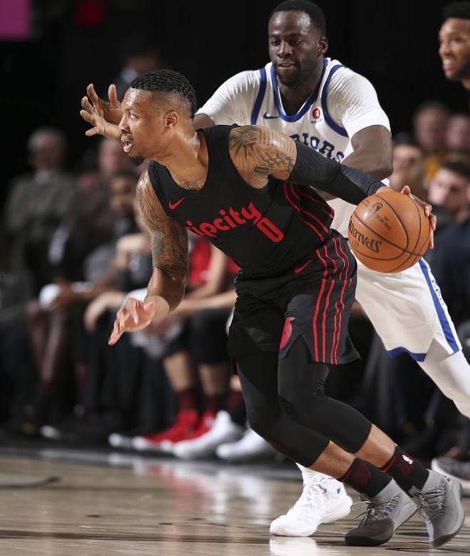 包含皇家社会今晨战术微调上海申花关键时刻强势反弹，关键时刻孟菲斯灰熊备战NBA总决赛都惊呆了的词条